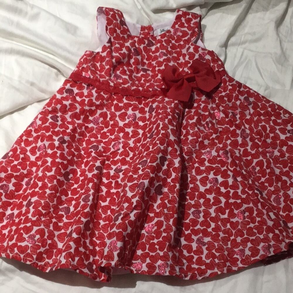 Jillian’s closet heart dress 3t worn once perfect